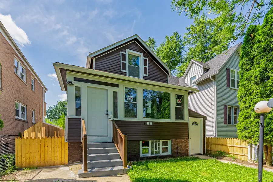 1914 Foster Street, Evanston, IL 60201 - #2