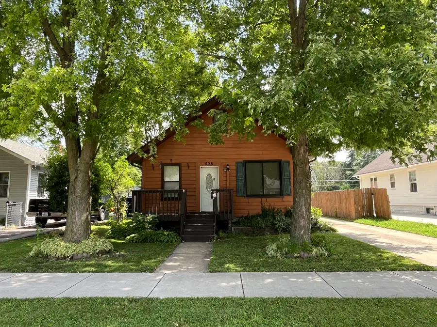 506 S Gladstone Avenue, Aurora, IL 60506 - #2