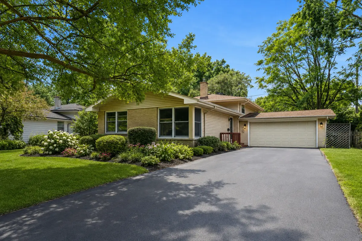 368 Sycamore Drive, Naperville, IL 60540 - #1