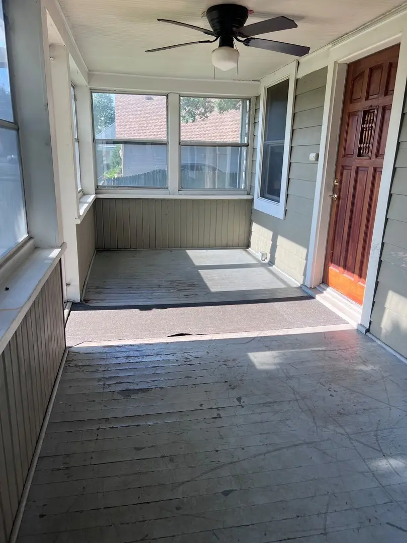 1127 Howell Place, Aurora, IL 60505 - #3