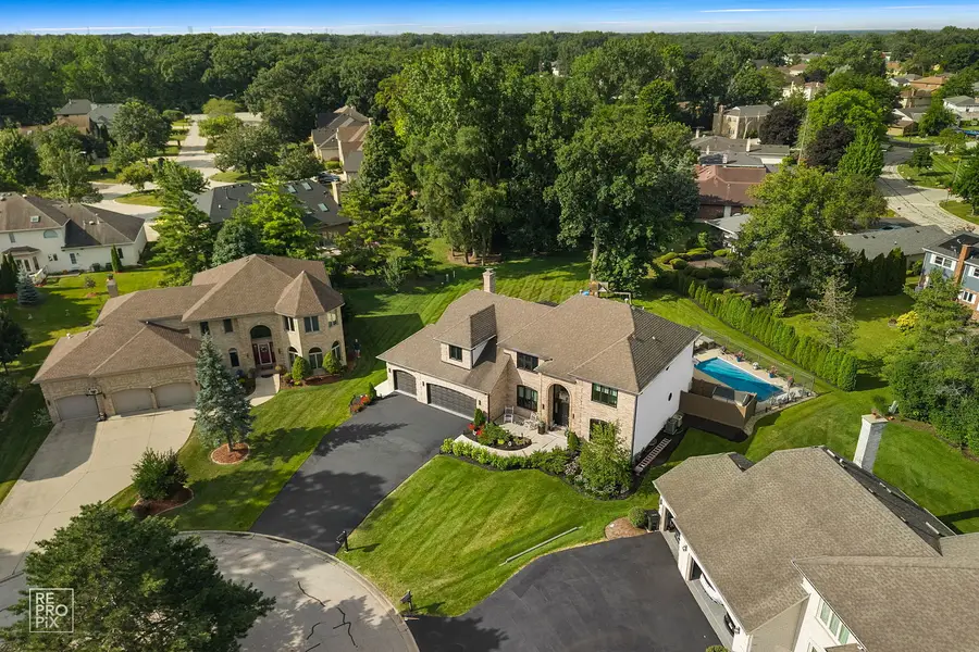 392 Crestwood Court, Wood Dale, IL 60191 - #3