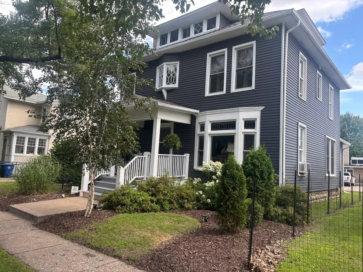 511 Kirkwood Boulevard, Davenport, IA 52803 - #1
