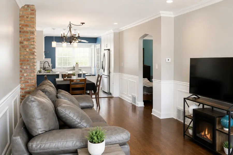 5927 S Kildare Avenue, Chicago, IL 60629 - #2