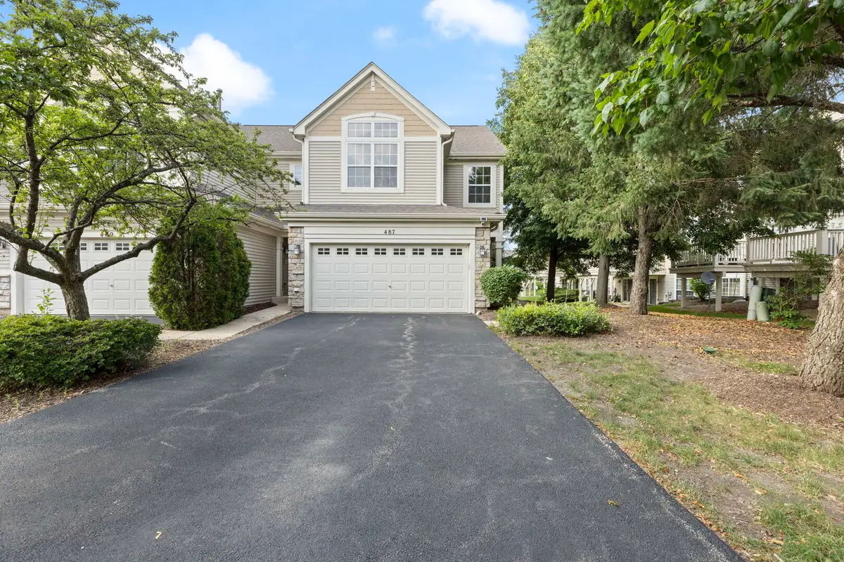 487 Vaughn Circle, Aurora, IL 60502 - #1