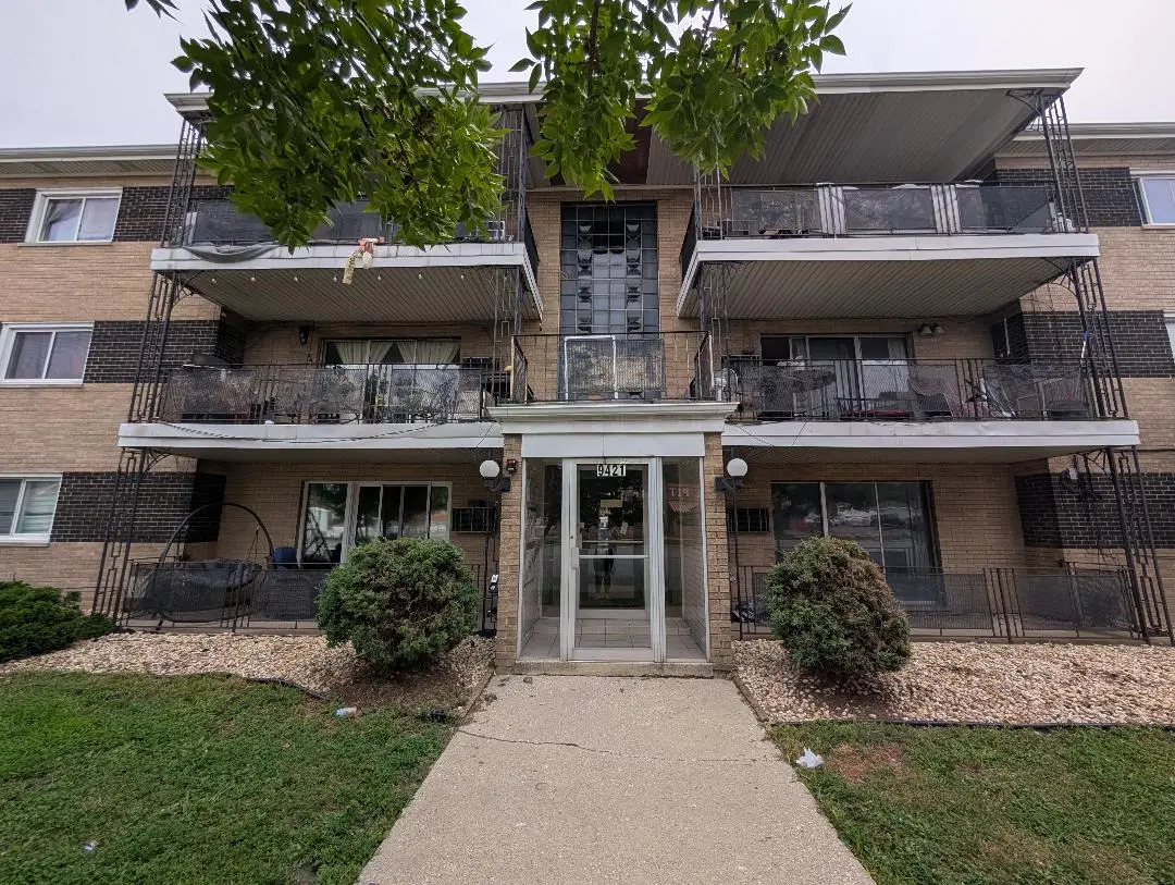 9421 S Roberts Road #2SE, Hickory Hills, IL 60457 - #1