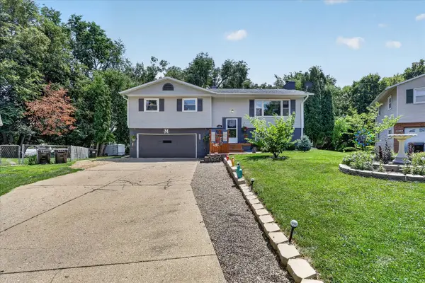 1821 Middlebury Road, Freeport, IL 61032