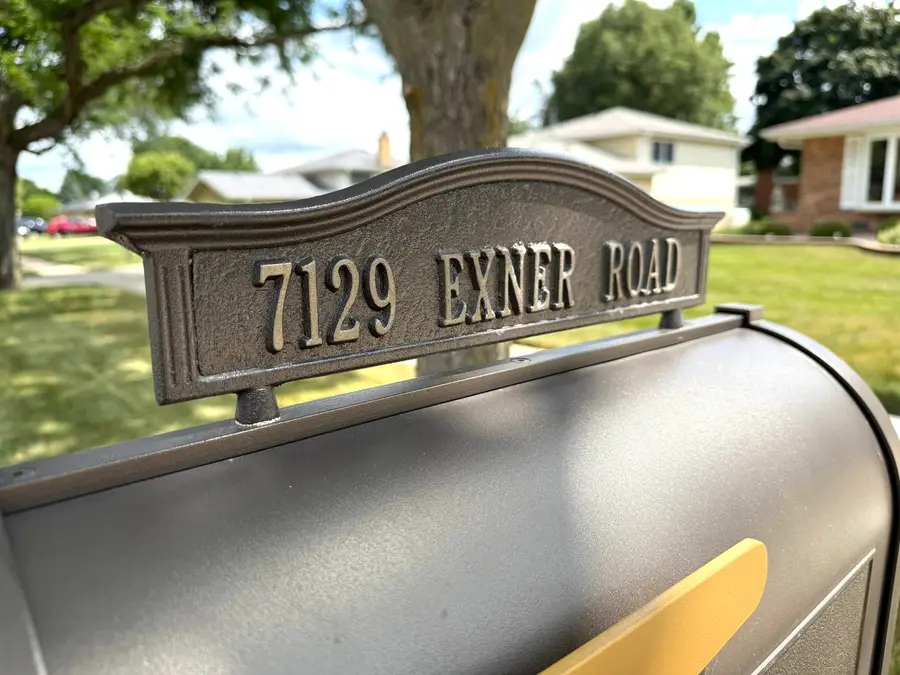 7129 Exner Road, Darien, IL 60561 - #2