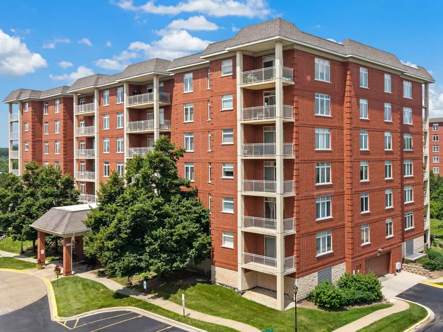 8400 Callie Street #611, Morton Grove, IL 60053 - #3