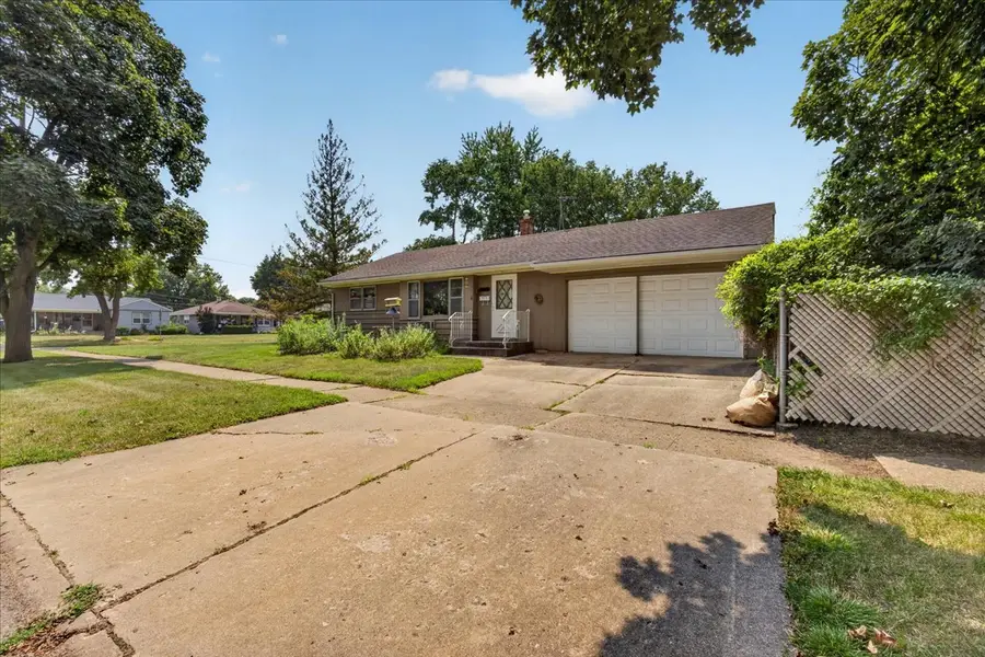 2804 N Winnebago Street, Rockford, IL 61103 - #3