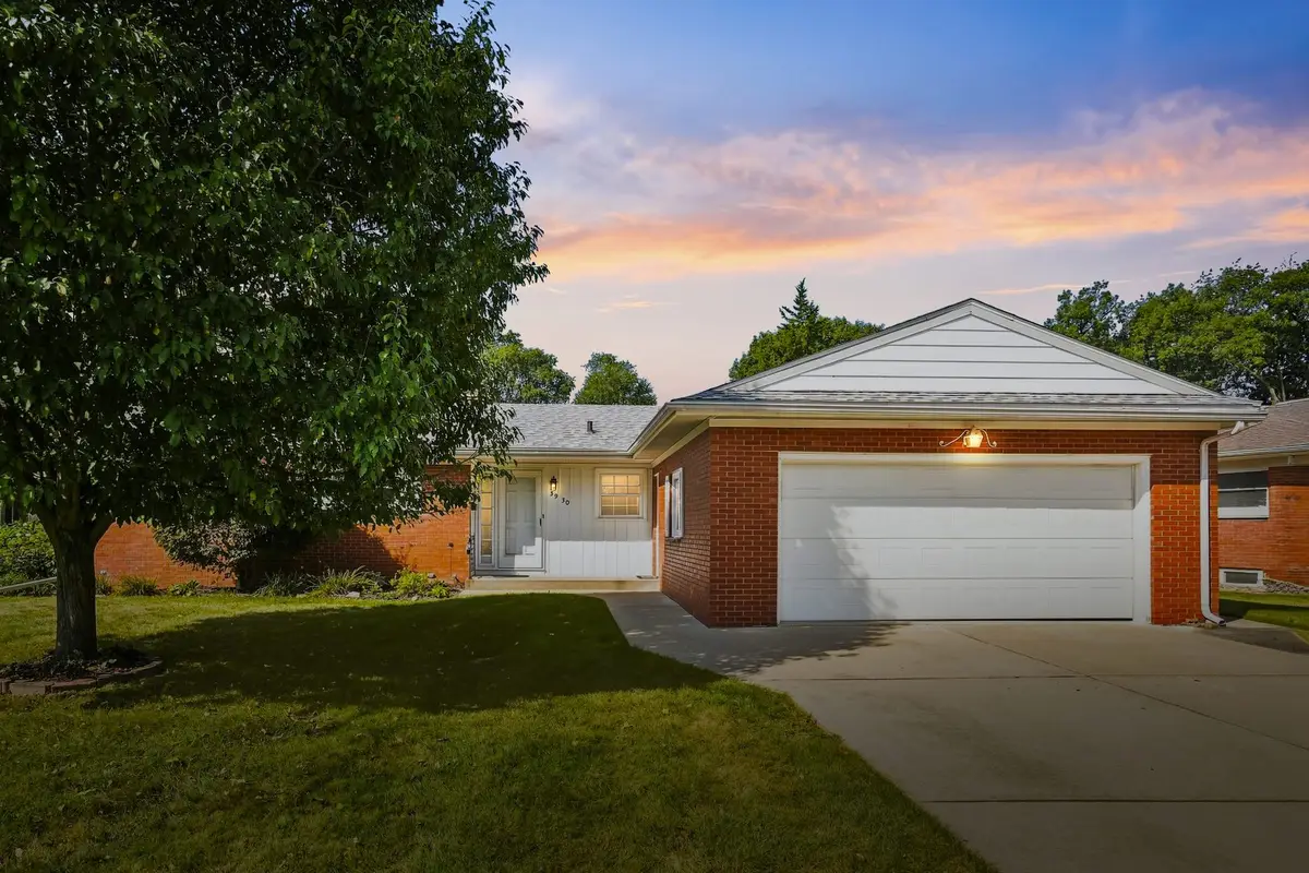 3930 44th Street, Rock Island, IL 61201 - #1