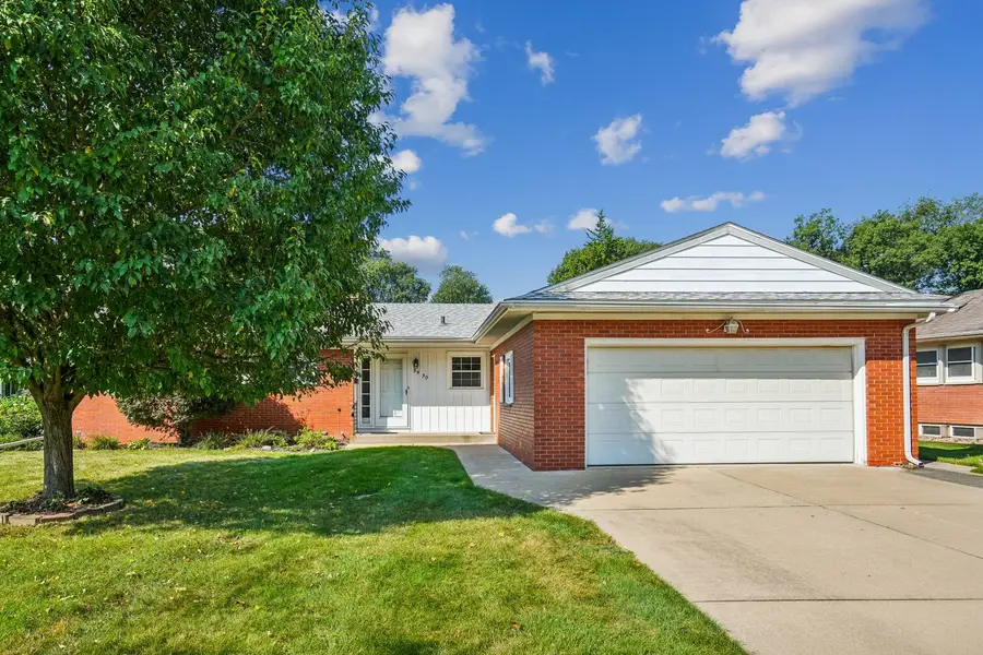 3930 44th Street, Rock Island, IL 61201 - #2