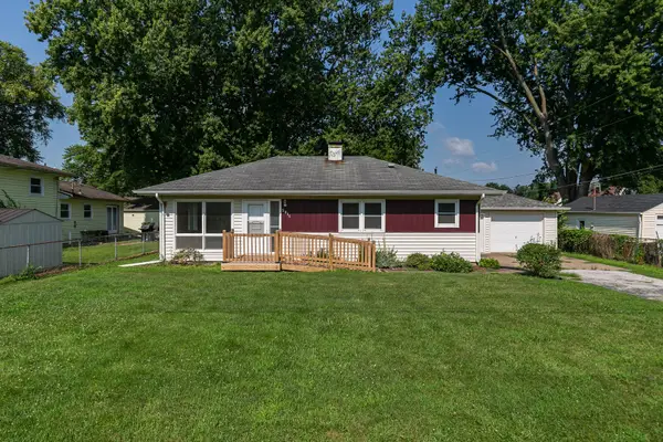 5011 48th Street, Moline, IL 61265