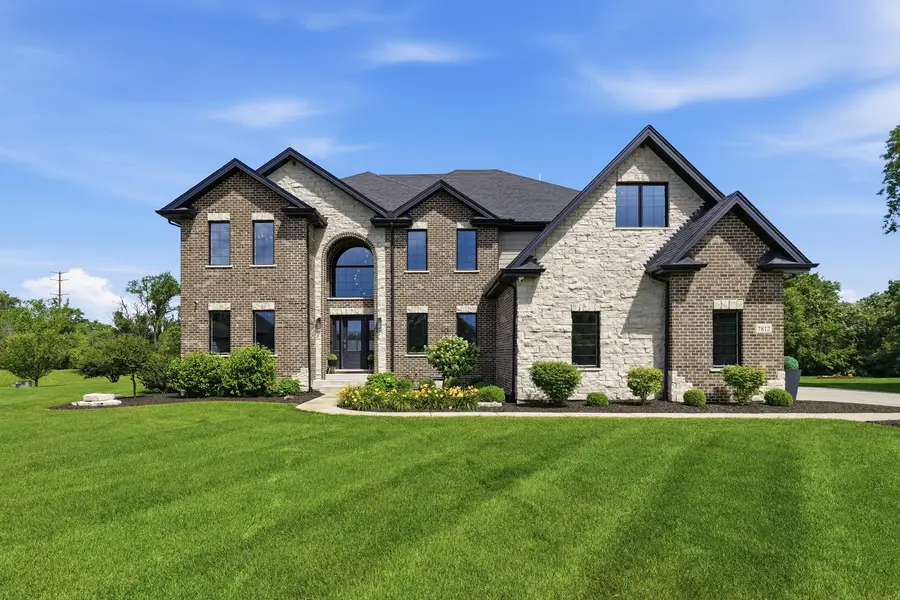 7812 Northwoods Drive, Frankfort, IL 60423 - #3