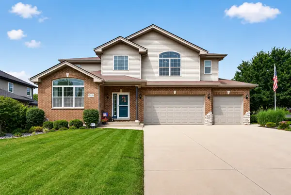 15526 S Red Bud Lane, Lockport, IL 60441