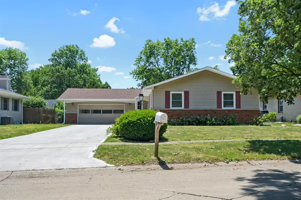 2205 Glenoak Drive, Champaign, IL 61821