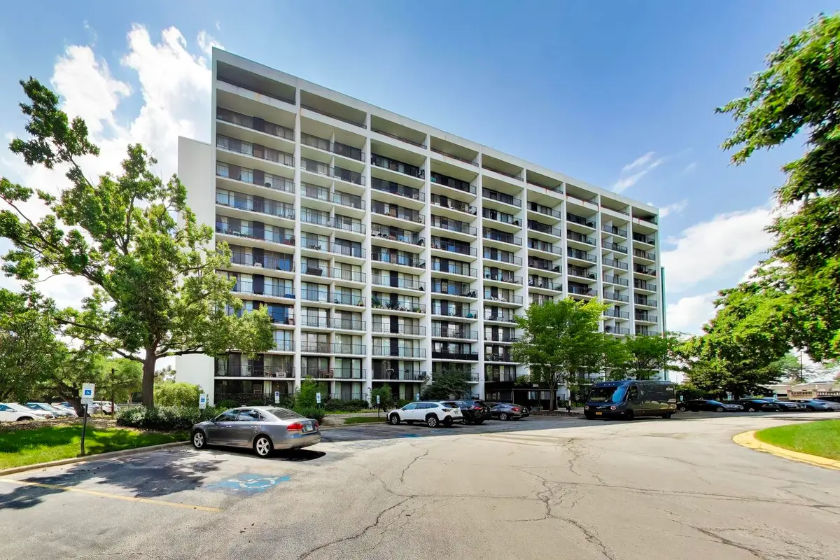 2015 S Finley Road #512, Lombard, IL 60148 - #1