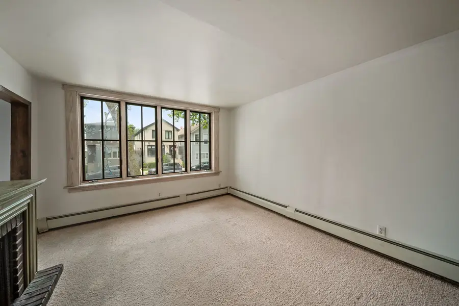 3517 S Lowe Avenue, Chicago, IL 60609 - #2