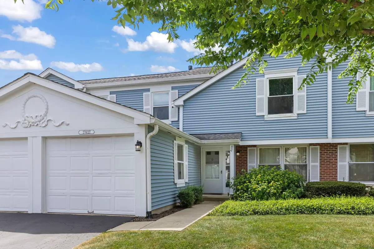 27W327 Providence Lane, Winfield, IL 60190 - #1