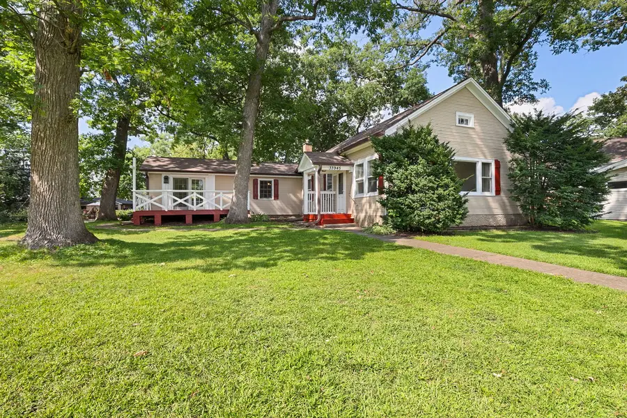 33945 N Prospect Drive, Grayslake, IL 60030 - #2