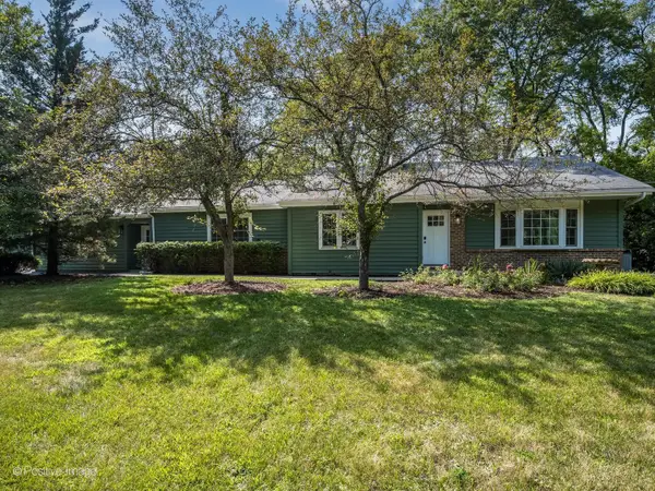 1092 Aberdeen Lane, Mundelein, IL 60060