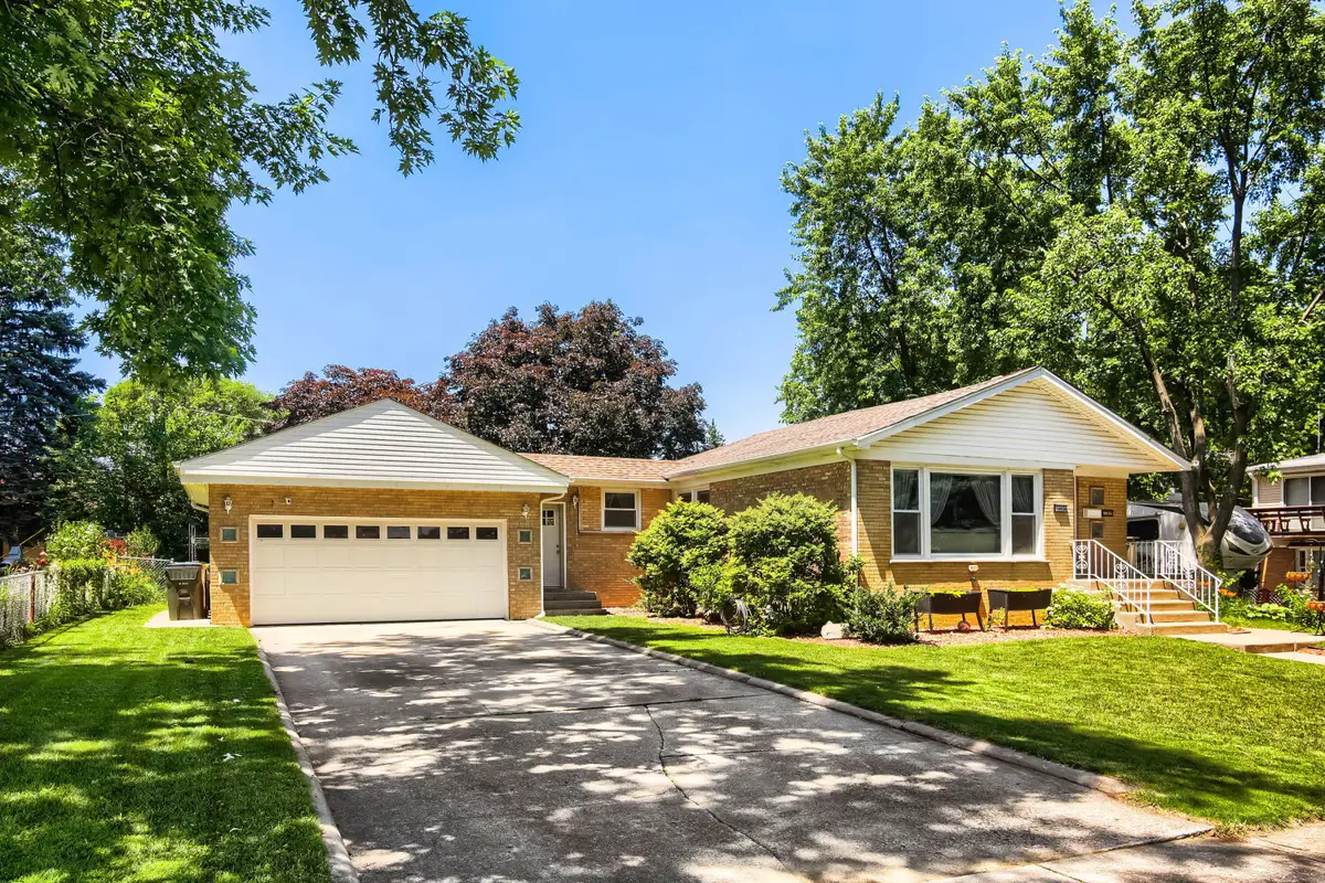 10636 Mason Avenue, Chicago Ridge, IL 60415 - #1