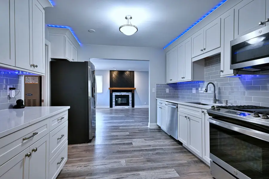 129 Springleaf Drive, Bolingbrook, IL 60440 - #3