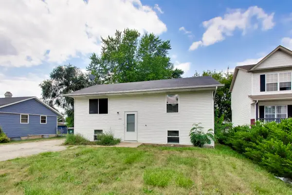 344 Bridgewood Drive, Antioch, IL 60002
