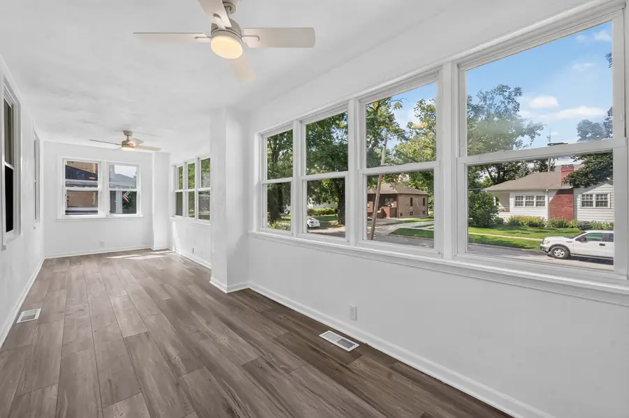 529 E Park Boulevard, Villa Park, IL 60181 - #3