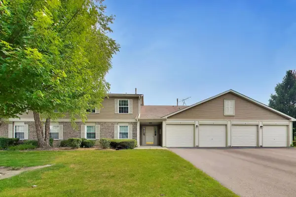 310 Crestview Drive #A, Wauconda, IL 60084