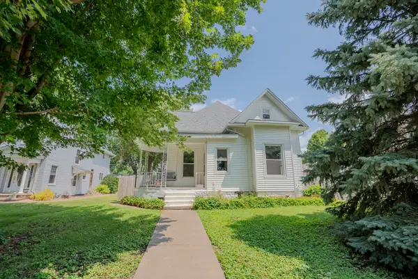 808 6th Street, Durant, IA 52747