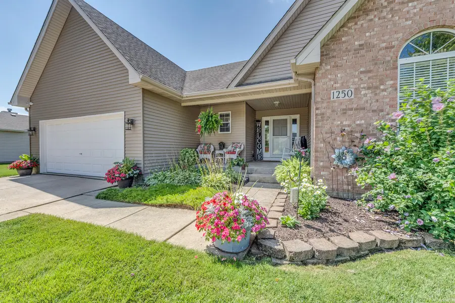 1250 Kramer Lane, Sandwich, IL 60548 - #3