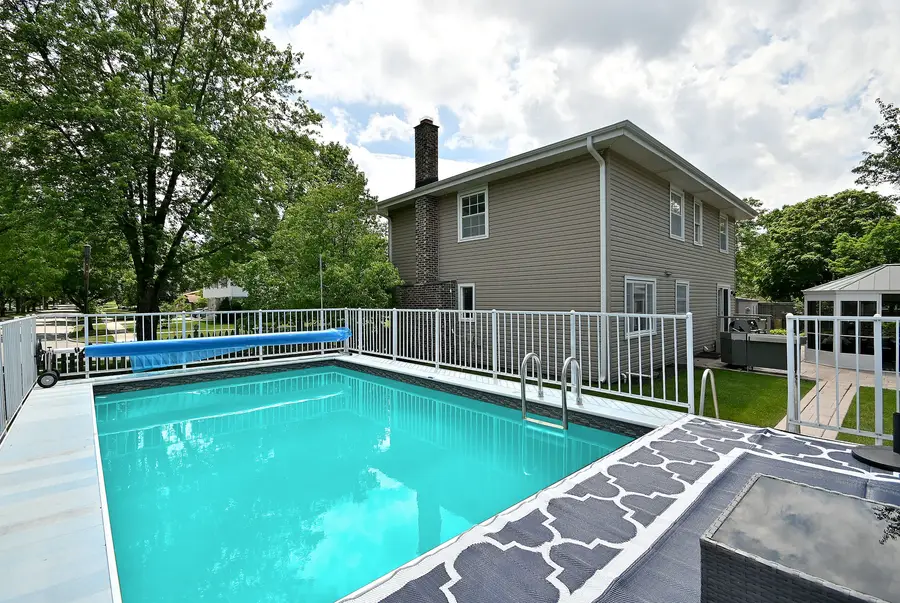 101 E Bryn Mawr Avenue, Itasca, IL 60143 - #2
