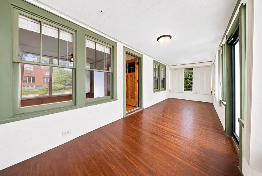 30 S Commonwealth Avenue, Elgin, IL 60123 - #3