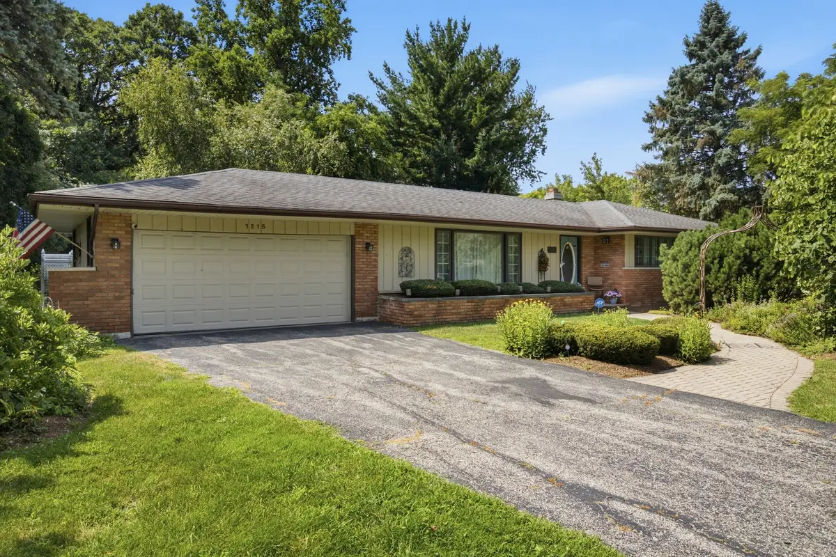 1215 Forest Drive, Elgin, IL 60123 - #1