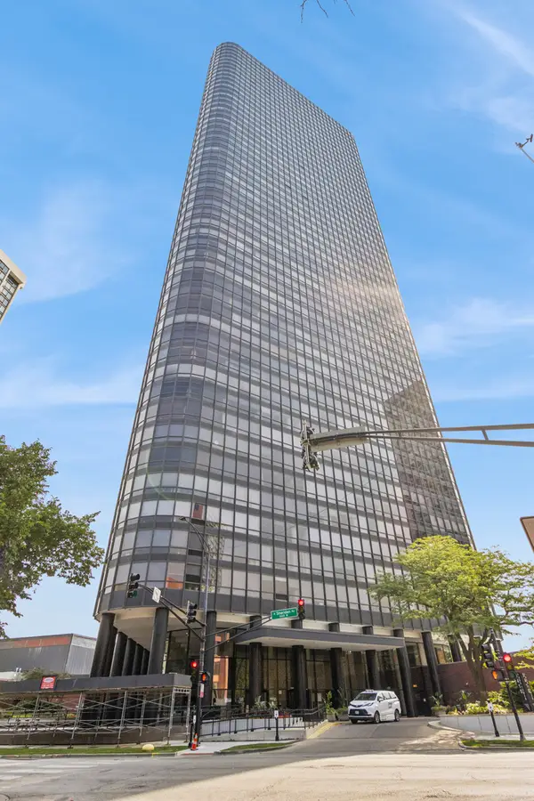 5415 N Sheridan Road N #5206, Chicago, IL 60640