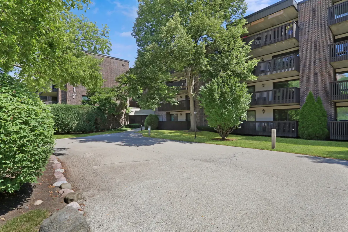 917 Vose Drive #405, Gurnee, IL 60031 - #1