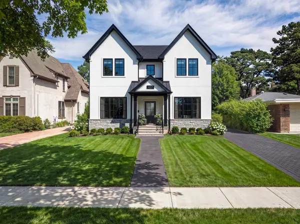 437 Jefferson Avenue, Glencoe, IL 60022