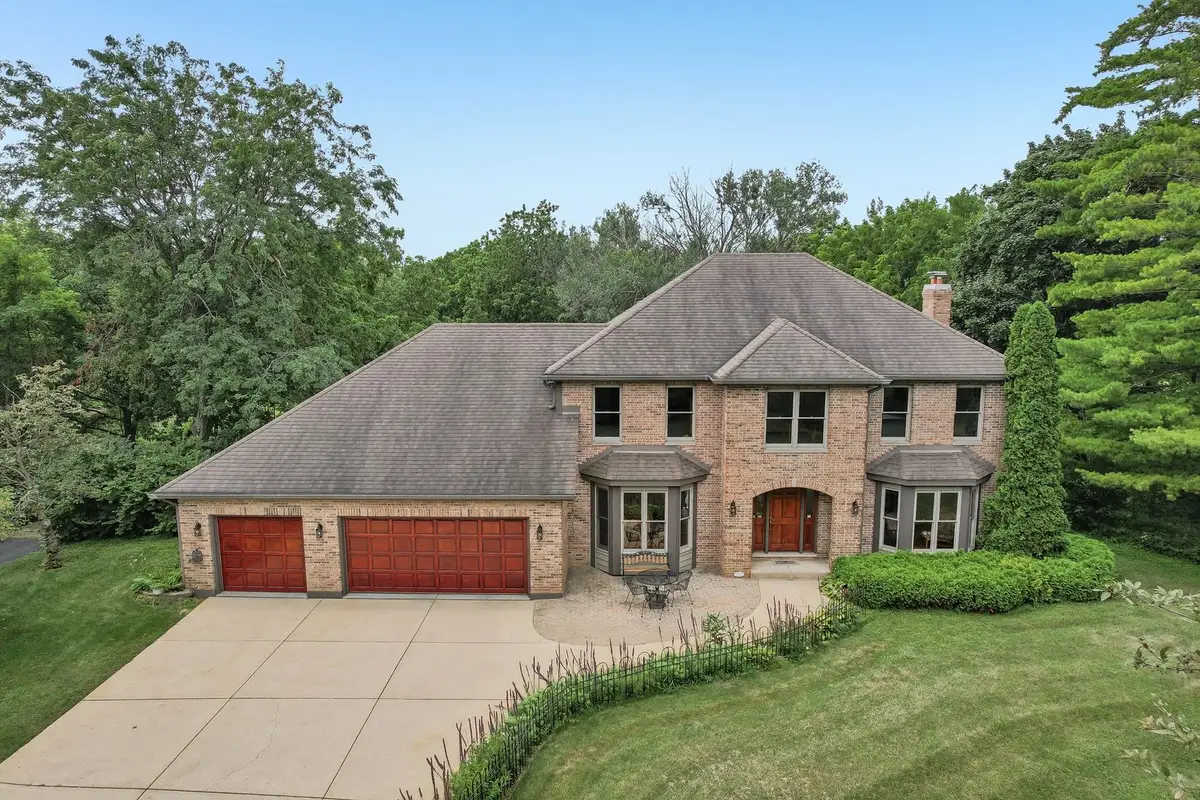 31W003 Irving Park Road, Elgin, IL 60120 - #1