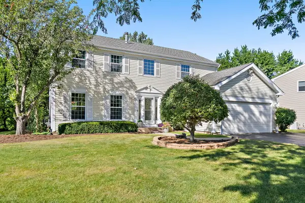 1093 W Stone Creek Circle, Crystal Lake, IL 60014