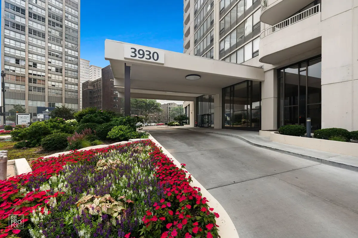3930 N Pine Grove Avenue #2903, Chicago, IL 60613 - #1