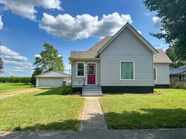 303 5th Street, Ivesdale, IL 61851