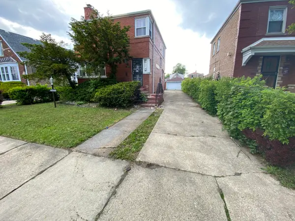 10508 S Forest Avenue, Chicago, IL 60628