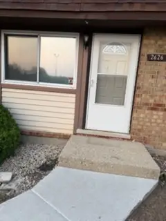 2626 Woodview Court #2626, Waukegan, IL 60087