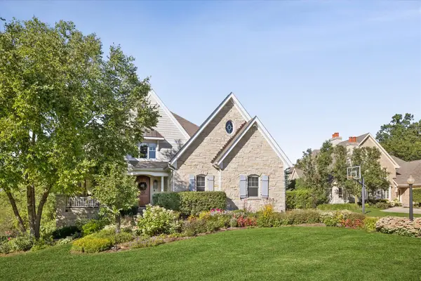 13487 Cambridge Drive, Lemont, IL 60439