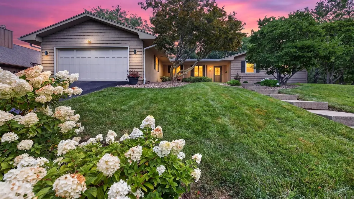 224 Fleetwood Drive, Bloomington, IL 61701 - #1
