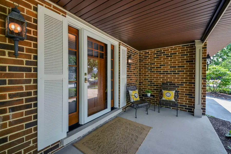7189 Springside Avenue, Downers Grove, IL 60516 - #3