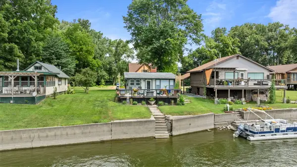 2763 S Brooks Island Road, Oregon, IL 61061