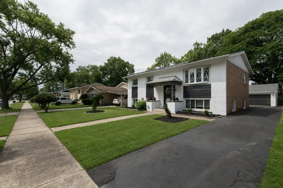 12216 S Lawndale Avenue, Alsip, IL 60803 - #2