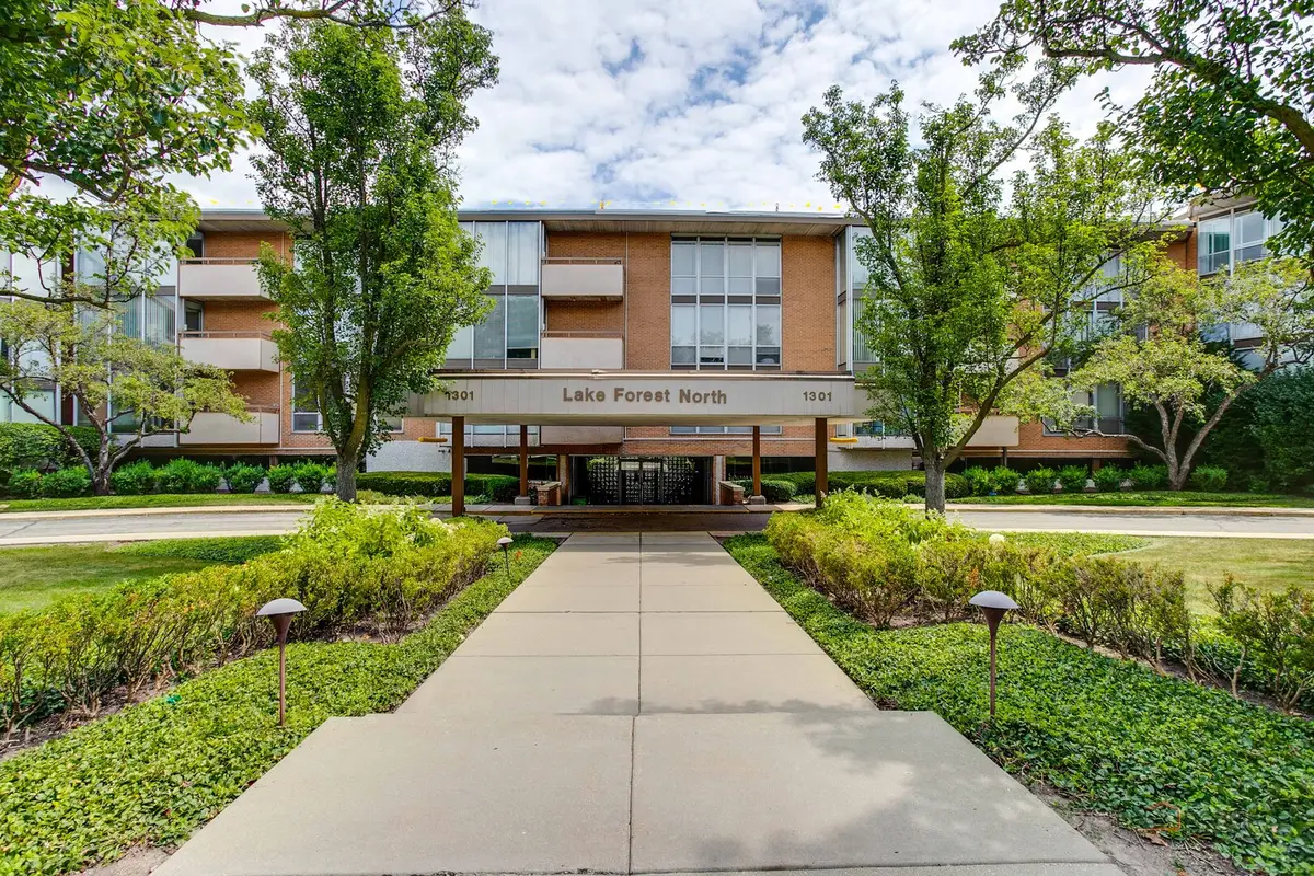 1301 N Western Avenue #235, Lake Forest, IL 60045 - #1