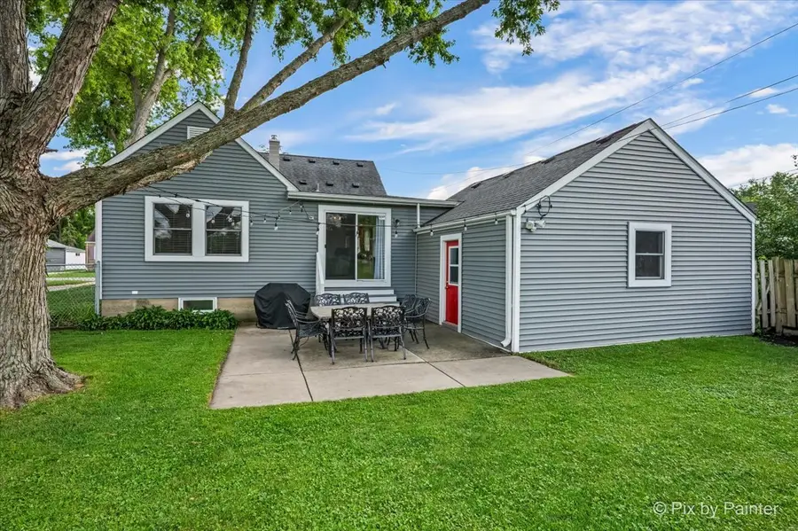 Address Withheld By Seller, East Dundee, IL 60118 - #2